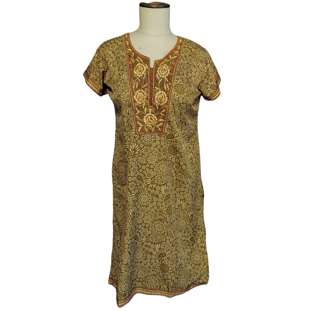 Tunic Top Indian Style with Embroidered on Front